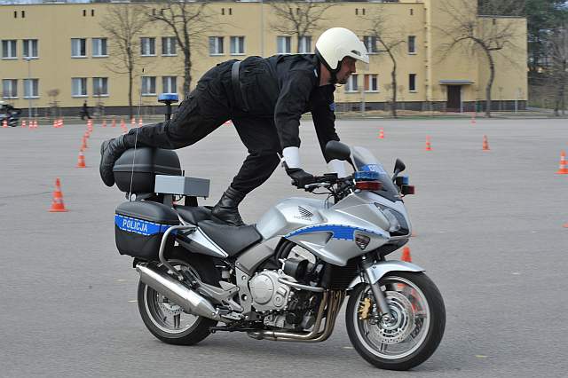 Honda cbf policyjna #4
