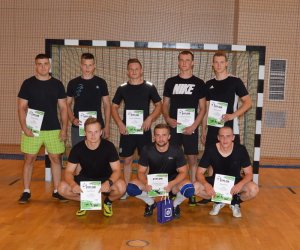 Drużyna, która zajęła II miejsce w rozgrywkach