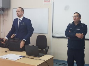 Policjanci podnoszą kwalifikacje