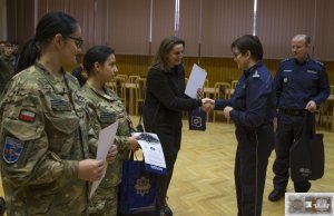 Centrum Szkolenia Policji gościło laureatów II stopnia konkursu „Policjanci w służbie historii”. Byli to uczniowie policyjnych klas mundurowych z rejonu całej Polski. Przez kilka dni poznawali namiastkę codziennego funkcjonowania Centrum. Laureaci odwiedzili również Komendę Główną i Stołeczną Policji.