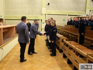 Uroczyste zakończenie szkolenia zawodowego podstawowego - aula Centrum Szkolenia Policji.