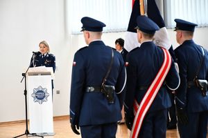 Policjanci w trakcie uroczystości pożegnania Komendanta CSP inp. Anny Jędrzejewskiej Szpak.