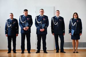 Policjanci w trakcie uroczystości pożegnania Komendanta CSP inp. Anny Jędrzejewskiej Szpak.